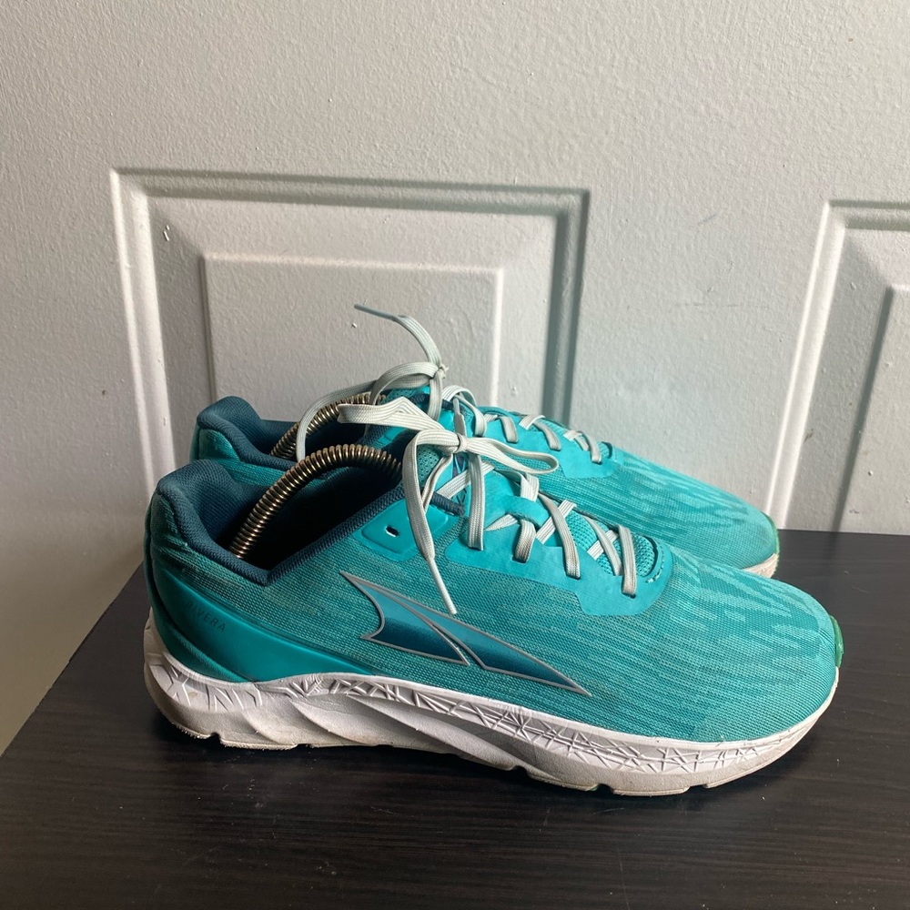 Altra Rivera women running shoes